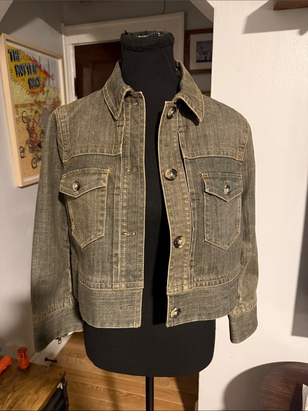Theory Cropped Denim Trucker Jacket